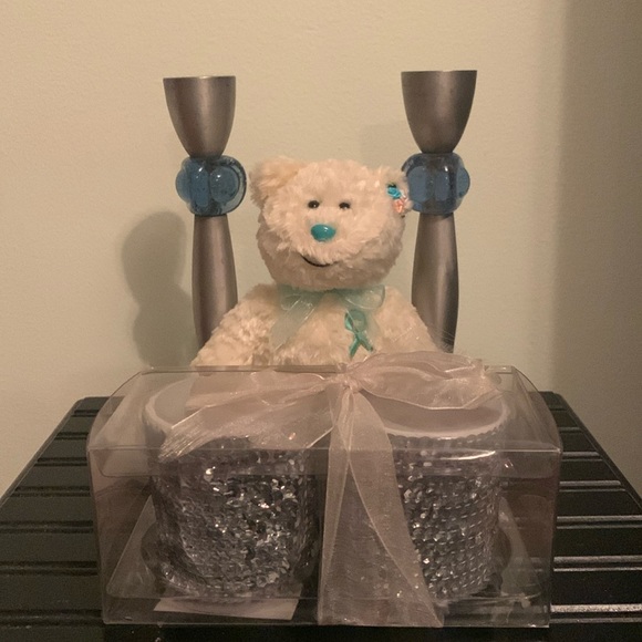 NEW Candle gift set & Two candle stick Bundle - Picture 1 of 15